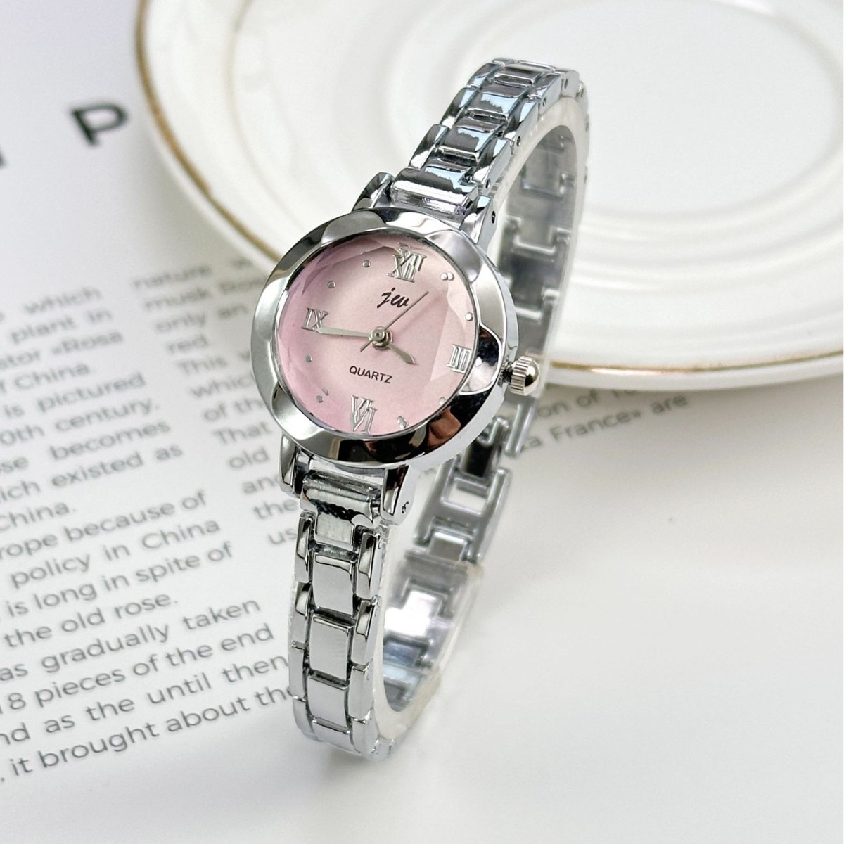 Luxury Watch Index - Women's minimalist and compact quartz watch,