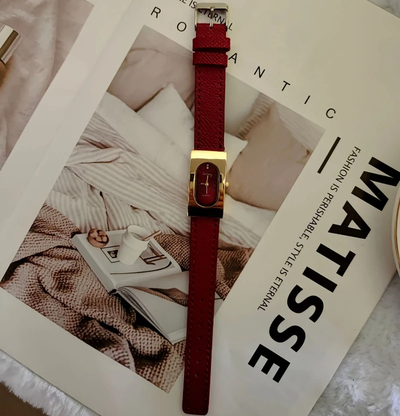 Luxury Ladies Brand Women Watc - Luxury Watch With Leather Strap recension och pris