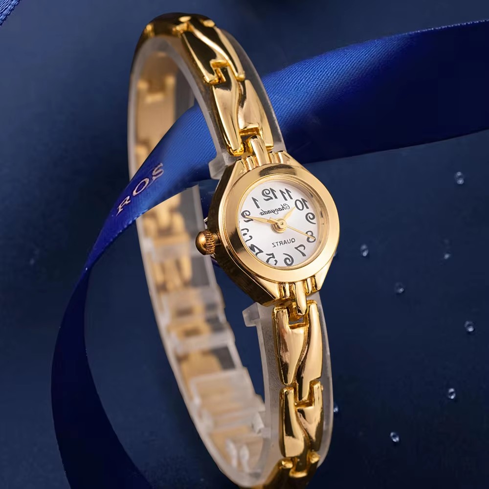 Fashion Women Quartz Bracelet  - Luxury Watch Index recension och pris