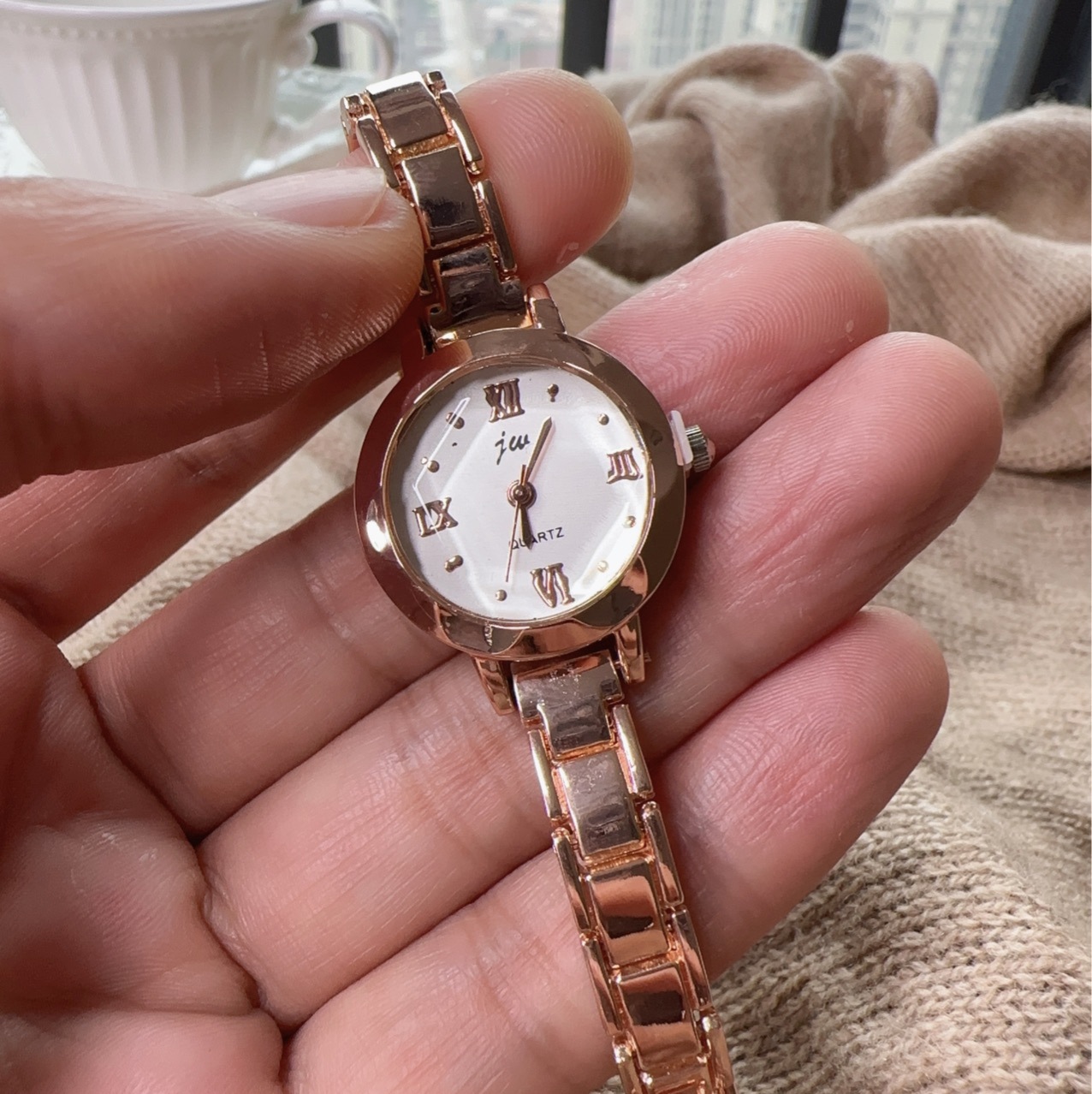 Women's minimalist and compact - Luxury Watch Index recension och pris