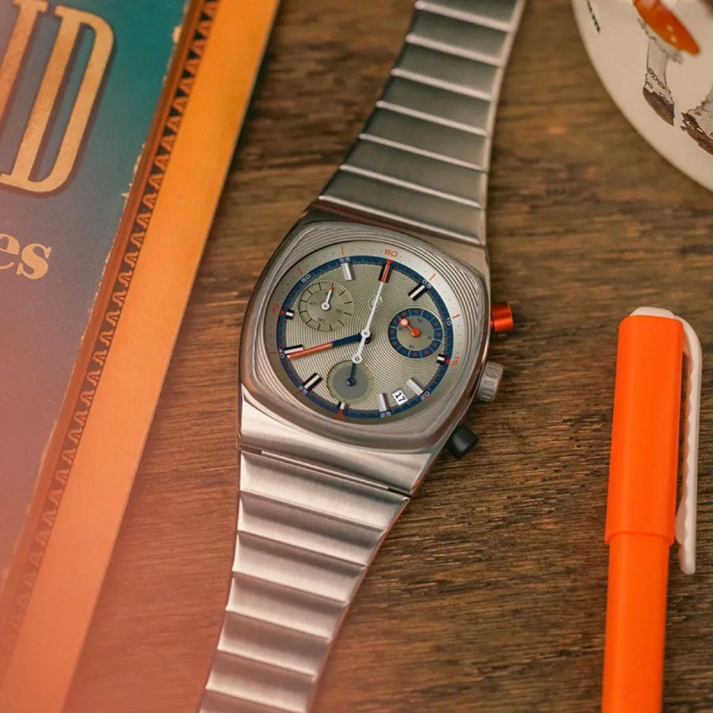 CILOA sports square green watc - Luxury Watch Trends 2025 recension och pris