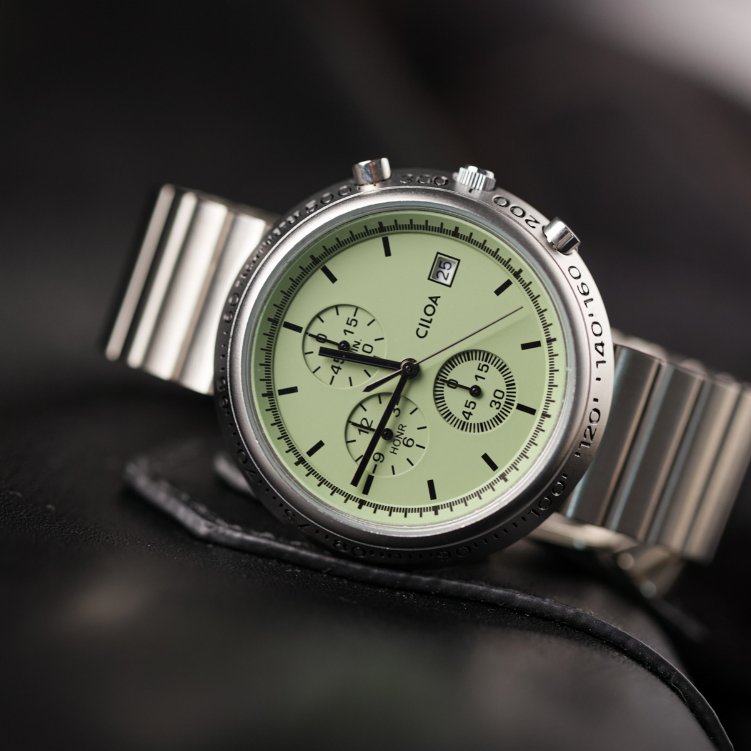CILOA large dial high-end watc - Luxury Watch Trends 2025 recension och pris