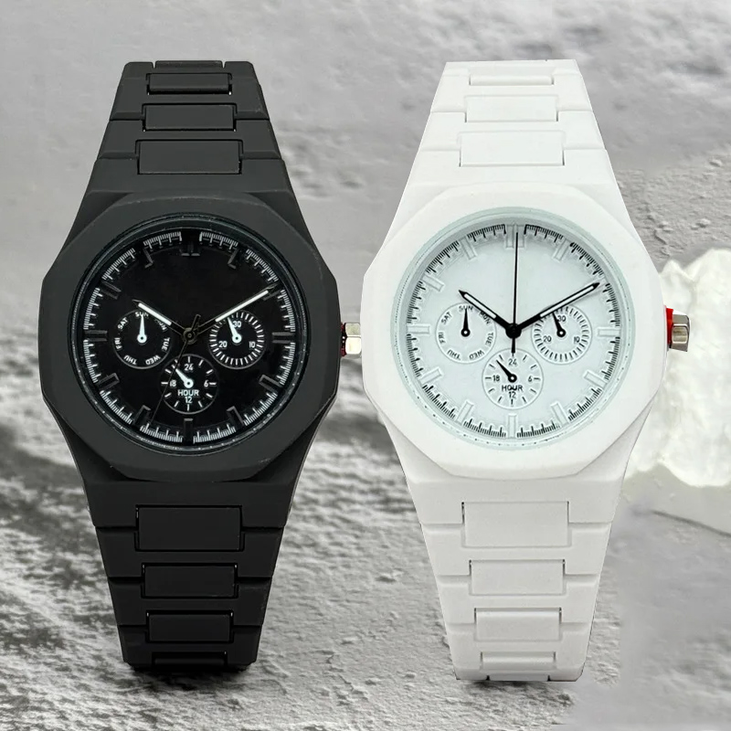 Famous Brand Fake Three-Eyed D - Luxury Watch Magazine recension och pris